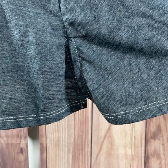 Umgee Ombré Cold Shoulder Top - Picture 5 of 7